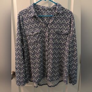 Women's Croft & Barrow Blue and White Patterned Long-Sleeved Top Size XXL